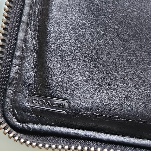 Coach Leather Wallet/Wristlet - Picture 5 of 11